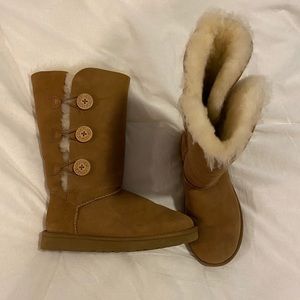 Bailey Button Ugg Boots